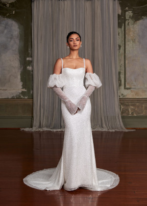 Ivory Shimmering Lace Wedding Dress With Detachable Sleeves